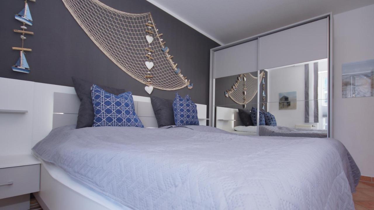 Ferienwohnung Strandkrabbe Baabe Esterno foto